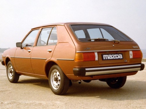Характеристики автомобиля Mazda 323 1.4 MT S (06.1979 - 05.1980): фото, вместимость, скорость, двигатель, топливо, масса, отзывы