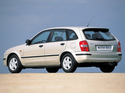 Характеристики автомобиля Mazda 323F 1.3i MT (09.1998 - 04.2000): фото, вместимость, скорость, двигатель, топливо, масса, отзывы