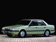 Mazda 626 2.0 MT GLX (09.1982 - 04.1985)