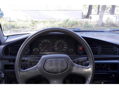 Характеристики автомобиля Mazda 626 2.0d MT (06.1987 - 07.1991): фото, вместимость, скорость, двигатель, топливо, масса, отзывы