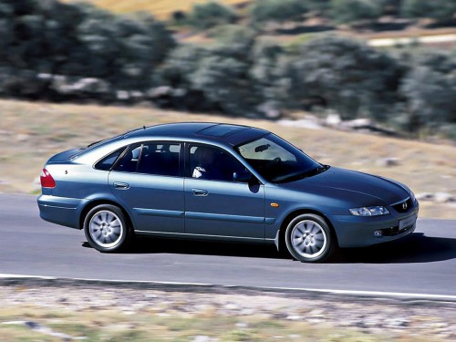 Характеристики автомобиля Mazda 626 2.0 MT (01.2000 - 08.2002): фото, вместимость, скорость, двигатель, топливо, масса, отзывы