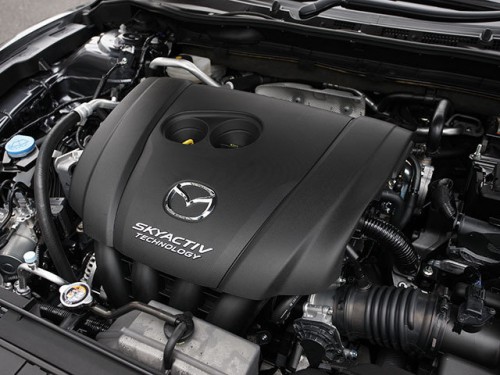 Характеристики автомобиля Mazda Atenza 2.0 20S (01.2015 - 07.2016): фото, вместимость, скорость, двигатель, топливо, масса, отзывы
