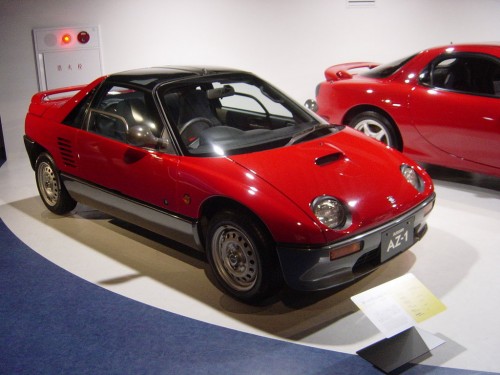 Характеристики автомобиля Mazda Autozam AZ-1 660 Type L (03.1993 - 09.1993): фото, вместимость, скорость, двигатель, топливо, масса, отзывы