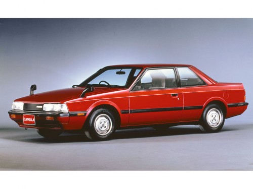 Характеристики автомобиля Mazda Capella 2000 EGI Turbo (10.1983 - 04.1985): фото, вместимость, скорость, двигатель, топливо, масса, отзывы