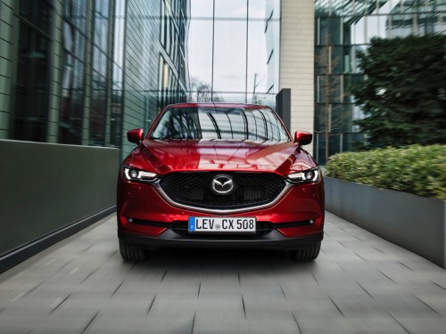 Характеристики автомобиля Mazda CX-5 2.5 AT Supreme (06.2017 - 12.2018): фото, вместимость, скорость, двигатель, топливо, масса, отзывы