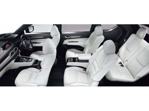 Характеристики автомобиля Mazda CX-8 2.2 XD L Package Diesel Turbo 7 seat (06.2018 - 10.2018): фото, вместимость, скорость, двигатель, топливо, масса, отзывы