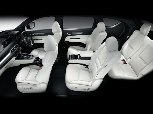 Характеристики автомобиля Mazda CX-8 2.2 XD Exclusive Mode 6 seat 4WD (12.2022 - н.в.): фото, вместимость, скорость, двигатель, топливо, масса, отзывы