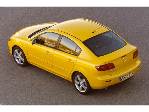 Характеристики автомобиля Mazda Mazda3 1.6 CD MT Comfort (06.2004 - 06.2006): фото, вместимость, скорость, двигатель, топливо, масса, отзывы