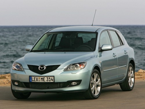 Характеристики автомобиля Mazda Mazda3 1.6 CD MT Exclusive (07.2006 - 03.2009): фото, вместимость, скорость, двигатель, топливо, масса, отзывы