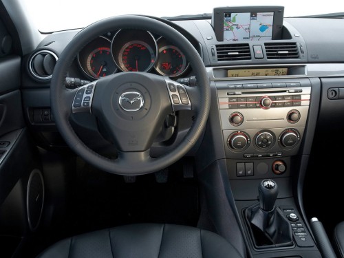 Характеристики автомобиля Mazda Mazda3 1.6 CD MT Comfort (07.2006 - 03.2009): фото, вместимость, скорость, двигатель, топливо, масса, отзывы