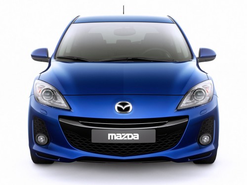 Характеристики автомобиля Mazda Mazda3 1.6 MT Kenko (02.2013 - 10.2013): фото, вместимость, скорость, двигатель, топливо, масса, отзывы