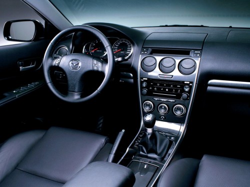 Характеристики автомобиля Mazda Mazda6 1.8 MT Comfort (06.2002 - 06.2005): фото, вместимость, скорость, двигатель, топливо, масса, отзывы