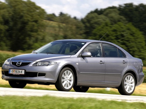 Характеристики автомобиля Mazda Mazda6 1.8 MT Comfort (06.2005 - 08.2007): фото, вместимость, скорость, двигатель, топливо, масса, отзывы
