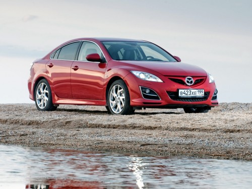 Характеристики автомобиля Mazda Mazda6 2.0 MT Sport (03.2010 - 07.2012): фото, вместимость, скорость, двигатель, топливо, масса, отзывы