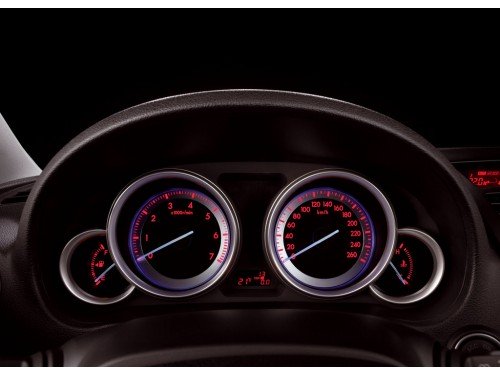 Характеристики автомобиля Mazda Mazda6 2.0 AT Sport (08.2007 - 11.2010): фото, вместимость, скорость, двигатель, топливо, масса, отзывы