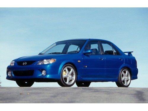 Характеристики автомобиля Mazda Protege 2.0 AT DX (04.2000 - 09.2003): фото, вместимость, скорость, двигатель, топливо, масса, отзывы