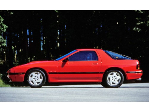 Характеристики автомобиля Mazda Savanna RX-7 1.3 GT-X (08.1987 - 03.1989): фото, вместимость, скорость, двигатель, топливо, масса, отзывы
