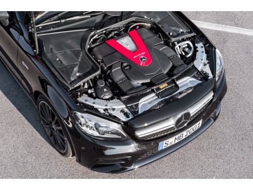 Характеристики автомобиля Mercedes-Benz C-Class C 200 4MATIC Sport (07.2018 - 07.2019): фото, вместимость, скорость, двигатель, топливо, масса, отзывы