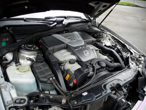 Характеристики автомобиля Mercedes-Benz CL-Class CL 63 AMG AT (09.2001 - 05.2002): фото, вместимость, скорость, двигатель, топливо, масса, отзывы