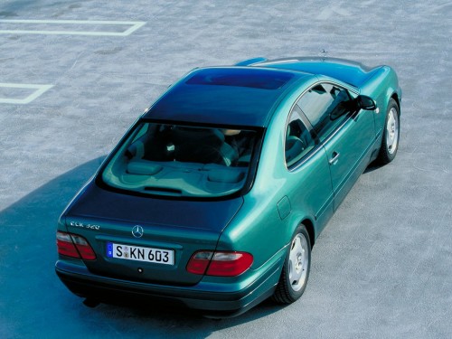 Характеристики автомобиля Mercedes-Benz CLK-Class CLK 200 Kompressor AT Elegance (06.2000 - 10.2002): фото, вместимость, скорость, двигатель, топливо, масса, отзывы