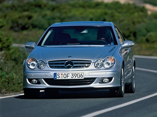 Характеристики автомобиля Mercedes-Benz CLK-Class CLK 200K AT (05.2006 - 02.2009): фото, вместимость, скорость, двигатель, топливо, масса, отзывы