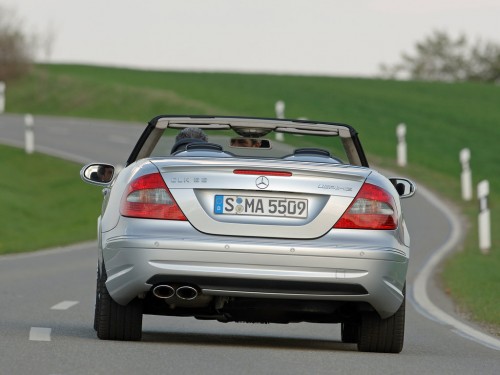 Характеристики автомобиля Mercedes-Benz CLK-Class CLK 320 CDI AT Elegance (05.2005 - 03.2010): фото, вместимость, скорость, двигатель, топливо, масса, отзывы