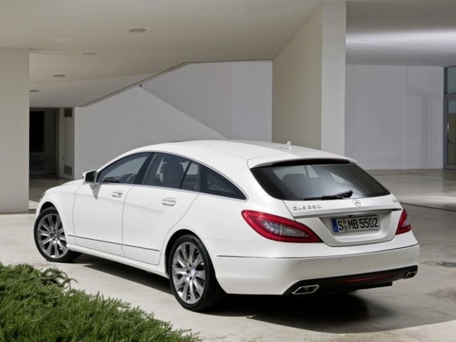 Характеристики автомобиля Mercedes-Benz CLS-Class CLS 350 (01.2013 - 07.2014): фото, вместимость, скорость, двигатель, топливо, масса, отзывы