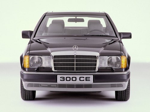 Характеристики автомобиля Mercedes-Benz E-Class 300 CE AT Base (04.1987 - 08.1989): фото, вместимость, скорость, двигатель, топливо, масса, отзывы