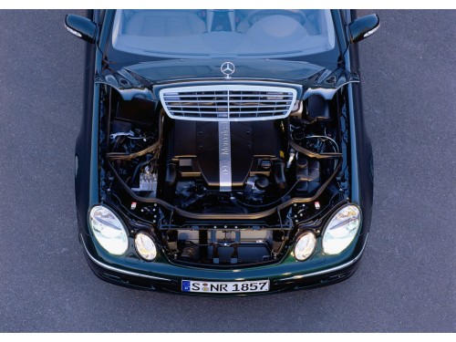 Характеристики автомобиля Mercedes-Benz E-Class E 200 CDI AТ Classic (09.2002 - 08.2006): фото, вместимость, скорость, двигатель, топливо, масса, отзывы