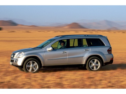 Характеристики автомобиля Mercedes-Benz GL-Class GL 320 CDI 4MATIC (09.2008 - 05.2009): фото, вместимость, скорость, двигатель, топливо, масса, отзывы