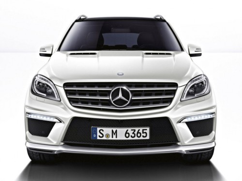Характеристики автомобиля Mercedes-Benz M-Class ML 350 BlueTEC 4MATIC Особая серия (07.2011 - 12.2014): фото, вместимость, скорость, двигатель, топливо, масса, отзывы