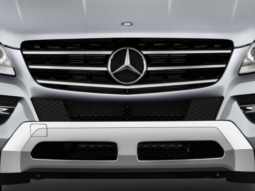 Характеристики автомобиля Mercedes-Benz M-Class ML 250 BlueTEC 4MATIC (10.2014 - 10.2015): фото, вместимость, скорость, двигатель, топливо, масса, отзывы