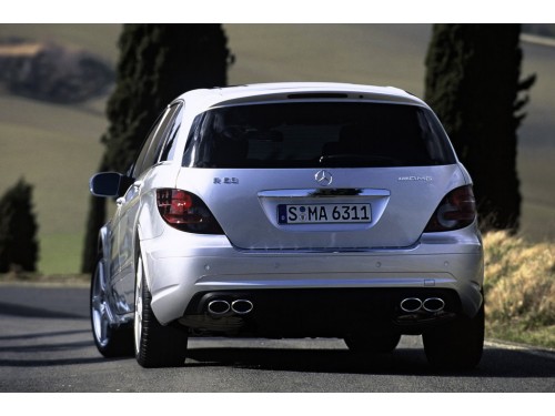 Характеристики автомобиля Mercedes-Benz R-Class R 320 CDI L 4MATIC AT (04.2007 - 04.2009): фото, вместимость, скорость, двигатель, топливо, масса, отзывы