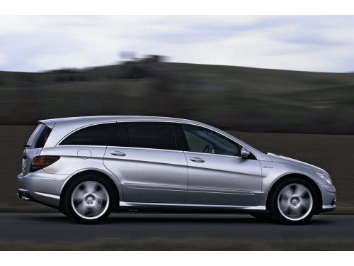 Характеристики автомобиля Mercedes-Benz R-Class R 320 CDI L 4MATIC AT Особая Серия (04.2007 - 04.2009): фото, вместимость, скорость, двигатель, топливо, масса, отзывы