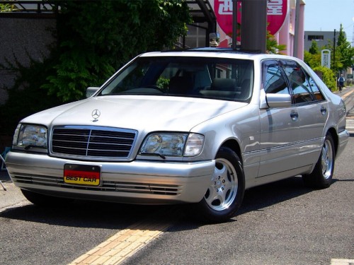 Характеристики автомобиля Mercedes-Benz S-Class S 600 L (08.1994 - 10.1995): фото, вместимость, скорость, двигатель, топливо, масса, отзывы