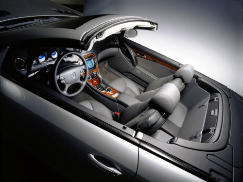 Характеристики автомобиля Mercedes-Benz SL-Class SL 65 AMG AT (03.2006 - 02.2008): фото, вместимость, скорость, двигатель, топливо, масса, отзывы