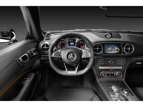 Характеристики автомобиля Mercedes-Benz SL-Class SL 500 AT (08.2018 - 06.2020): фото, вместимость, скорость, двигатель, топливо, масса, отзывы