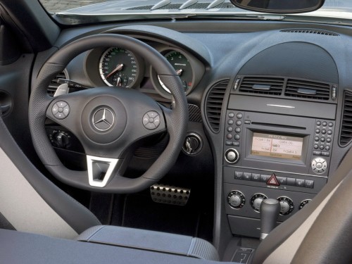 Характеристики автомобиля Mercedes-Benz SLK-Class SLK 350 Sportmotor MT (04.2008 - 03.2011): фото, вместимость, скорость, двигатель, топливо, масса, отзывы