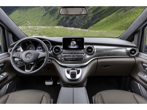 Характеристики автомобиля Mercedes-Benz V-Class 200 d AT Avantgarde L3 (04.2019 - 03.2023): фото, вместимость, скорость, двигатель, топливо, масса, отзывы