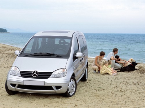 Характеристики автомобиля Mercedes-Benz Vaneo 1.6 MT Family (03.2002 - 07.2005): фото, вместимость, скорость, двигатель, топливо, масса, отзывы