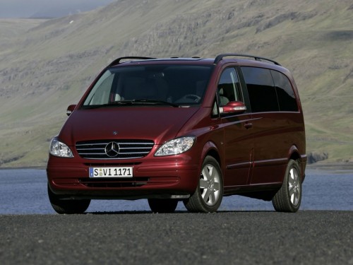 Характеристики автомобиля Mercedes-Benz Viano 2.2 CDI AT Fun Компактный (03.2006 - 03.2010): фото, вместимость, скорость, двигатель, топливо, масса, отзывы