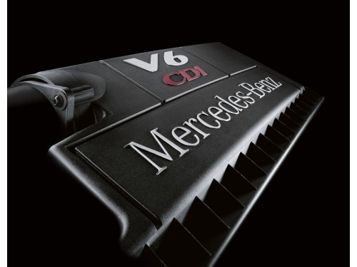 Характеристики автомобиля Mercedes-Benz Viano 2.2 CDI Fun Компактный (04.2010 - 02.2014): фото, вместимость, скорость, двигатель, топливо, масса, отзывы