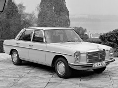 Mercedes-Benz W114 2.3 AT 230.6 (09.1973 - 11.1976)