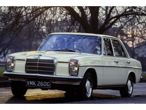 Характеристики автомобиля Mercedes-Benz W115 2.2 AT 220 (02.1968 - 08.1973): фото, вместимость, скорость, двигатель, топливо, масса, отзывы