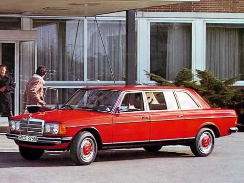 Характеристики автомобиля Mercedes-Benz W123 2.4d MT 240 D Long (09.1983 - 11.1985): фото, вместимость, скорость, двигатель, топливо, масса, отзывы