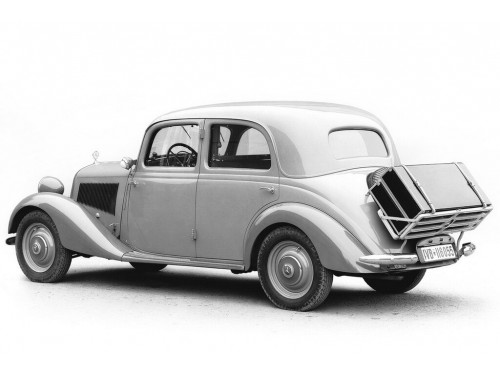 Характеристики автомобиля Mercedes-Benz W136 1.7 MT Limousine 4-door 170V (04.1936 - 06.1939): фото, вместимость, скорость, двигатель, топливо, масса, отзывы