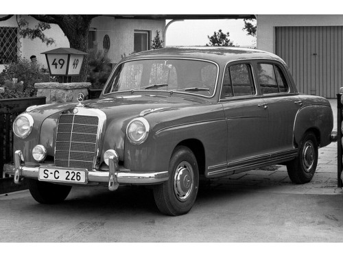 Характеристики автомобиля Mercedes-Benz W180 2.2 S-AT 220S Sedan (08.1957 - 08.1959): фото, вместимость, скорость, двигатель, топливо, масса, отзывы