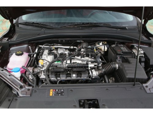Характеристики автомобиля MG 5 1.5 CVT Fashion 180DVVT (07.2023 - н.в.): фото, вместимость, скорость, двигатель, топливо, масса, отзывы