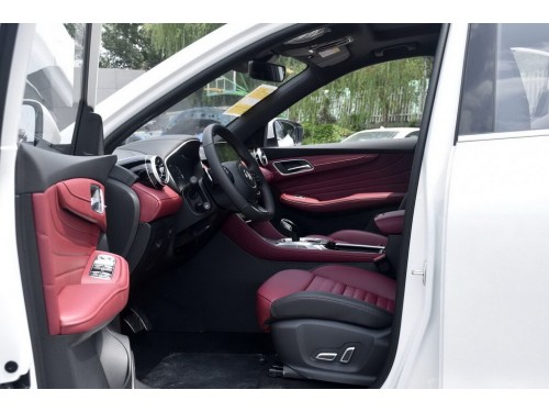 Характеристики автомобиля MG HS 1.5T DCT 20T Hormone Passion (09.2018 - 06.2019): фото, вместимость, скорость, двигатель, топливо, масса, отзывы