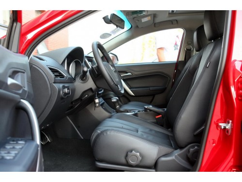 Характеристики автомобиля MG Sharp 1.4TGI DCT Flagship (11.2014 - 05.2016): фото, вместимость, скорость, двигатель, топливо, масса, отзывы